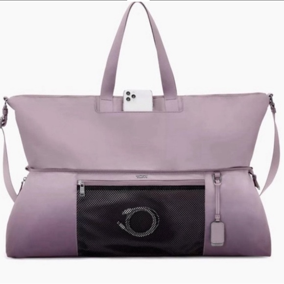 Tumi Handbags - BNWT Tumi Voyageur Kauai Yoga Rucksack Convertible Duffle bag